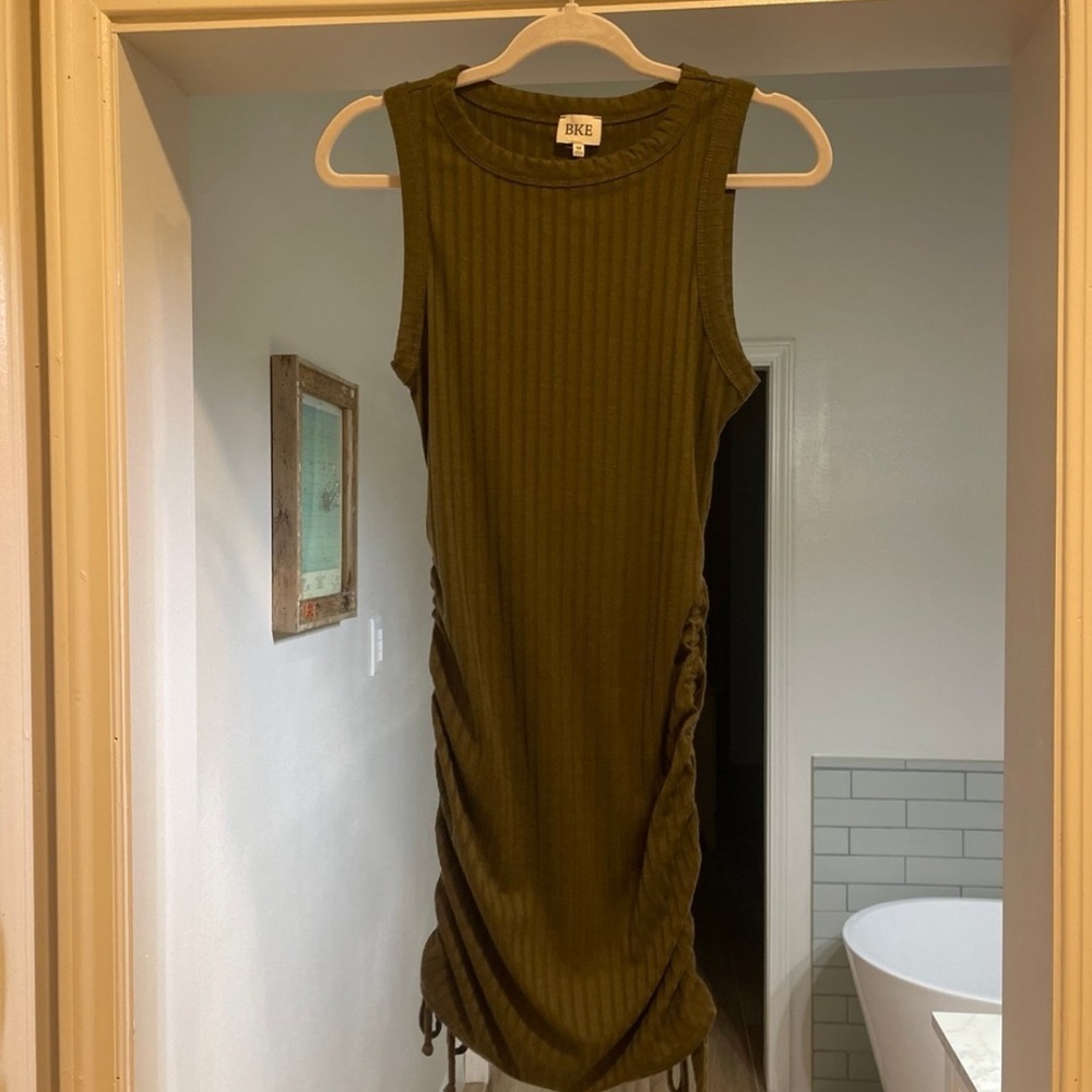 buckle bke olive fitted dress